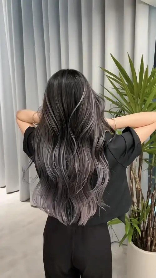 黑头发长出来也不用担心的发色昆明巴黎画染