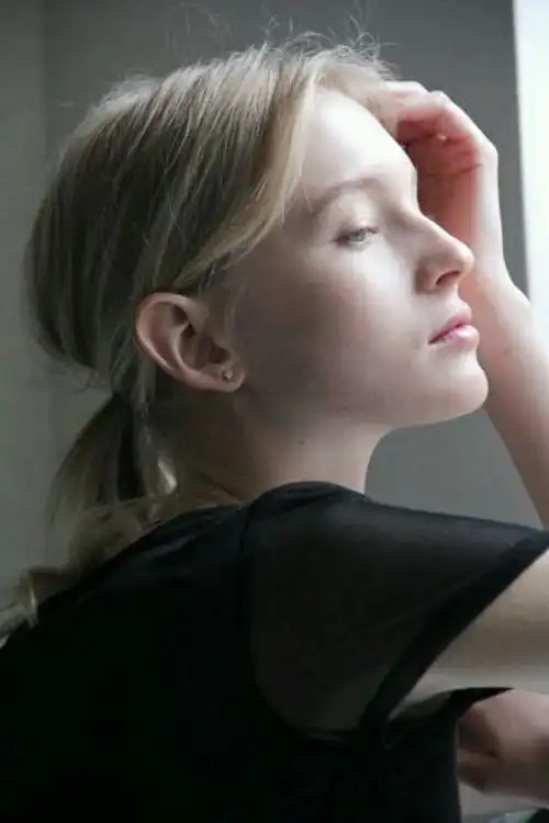 俄罗斯超模nastya sten的侧脸很美