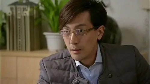 雪在烧罗一临走前想要见姑妈罗柔为了计划顺利只好安排见面