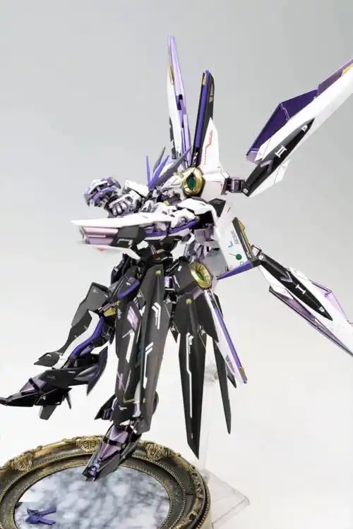 君王异端变身哥特式女仆装亮相