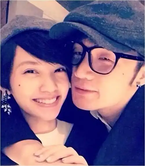 庆幸的是,当杨丞琳犯下错误时,她能够迅速进行道歉.