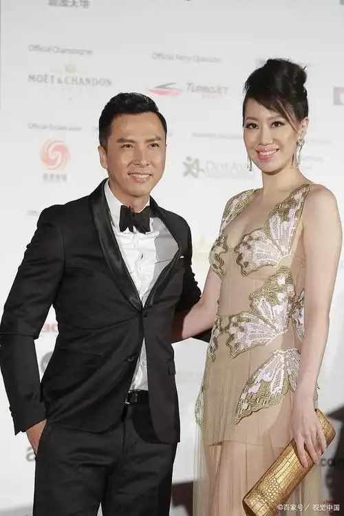 结婚20年,甄子丹汪诗诗补办奢华婚礼,背后其实另有玄机