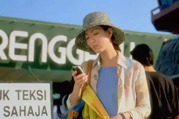 多巴胺穿搭,才是夏天的真身|背心|黑白灰|郑秀文|法国女人_网易订阅