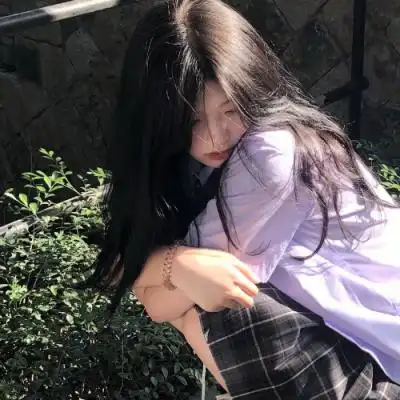 微笑使疲惫的人得到安适侧脸仙气女生头像