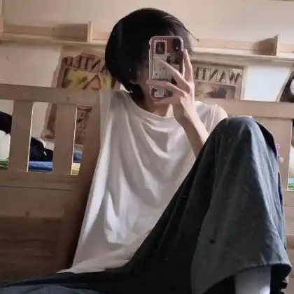 真人侧脸男生头像