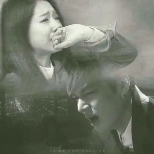 想念一个真心爱的情人要离开哭的肚子疼的图片