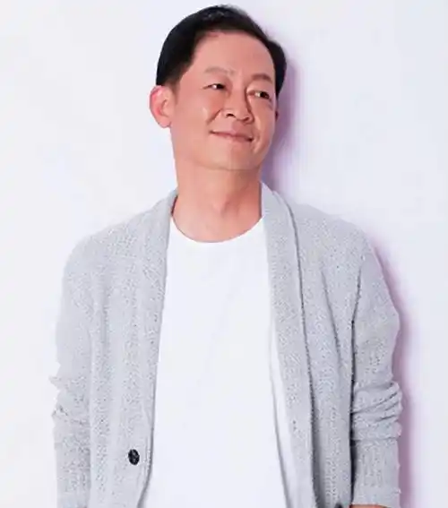 曾因丑拍戏一半被导演辞退的王志文,如今却成一代"风流"视帝