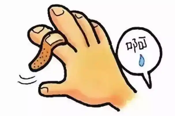 微博上,小张被浴室玻璃门割伤手瞬间冲上了热搜.