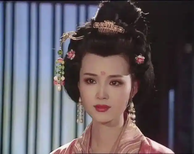 开播21年,男二64岁还很吃香,有人成"姨太太专业户"_斯琴高娃_陈宝国