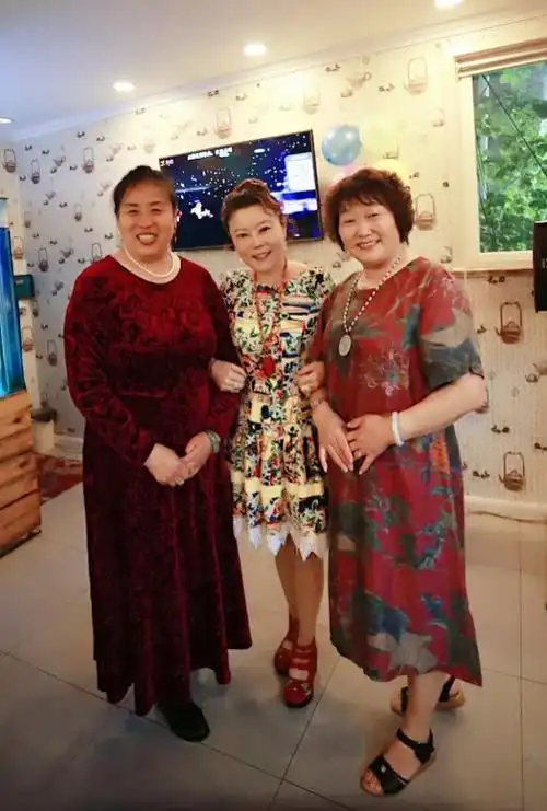 2019年6月6日我们青岛电视台qtv-4《够级英雄》的群友们欢聚一堂!