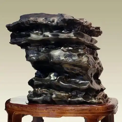 《宜居品阁根雕奇石》 投资收藏 广西奇石天然观赏石 来宾水冲石黑