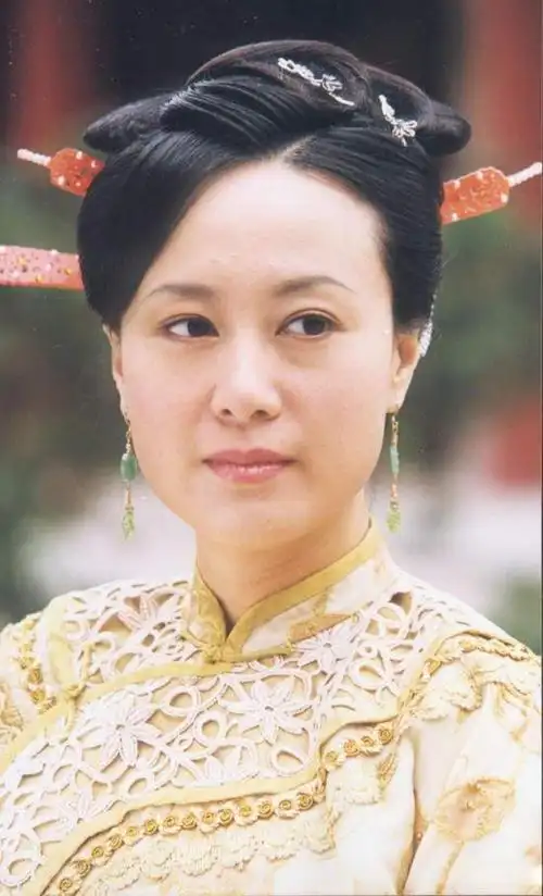 吴玉芳的个人资料 尝试不同角色体会不同人生