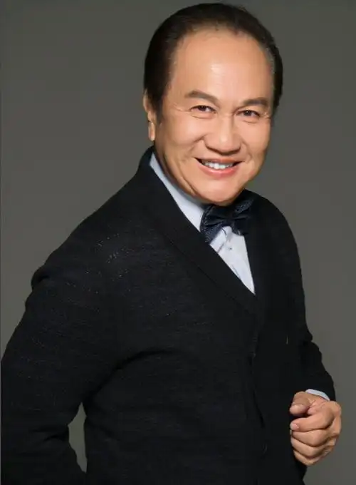 盘点tvb生活落魄的男演员(tvb的一些老戏骨男演员)(9)