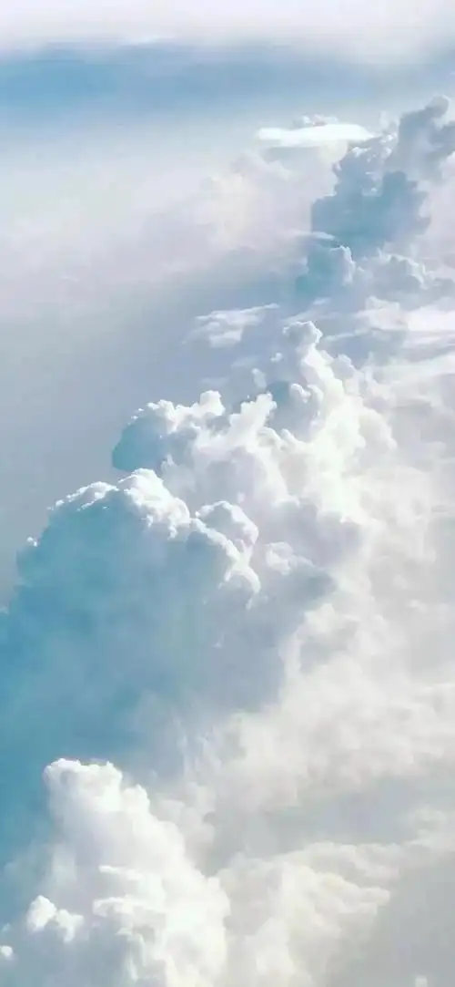 想问问大家用的聊天背景图是啥啊