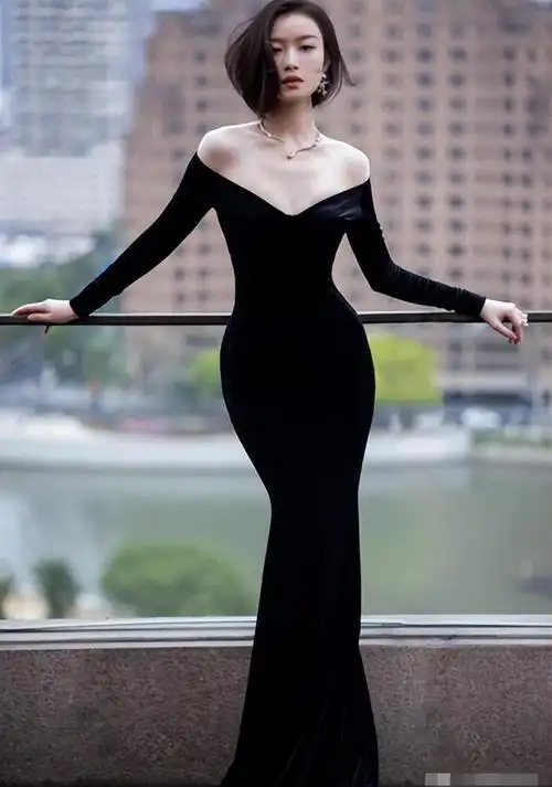 有一种性感,叫"腰臀比"刚刚好,这8位女明星再低调也藏不住!