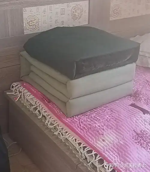 在部队为什么要每天叠豆腐块被子? - 知乎