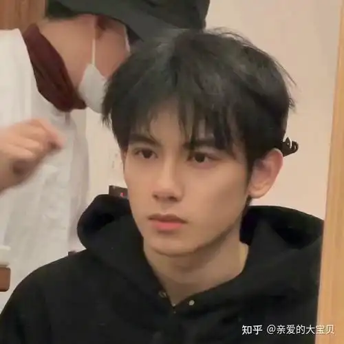 胡先煦果然是年轻又貌美