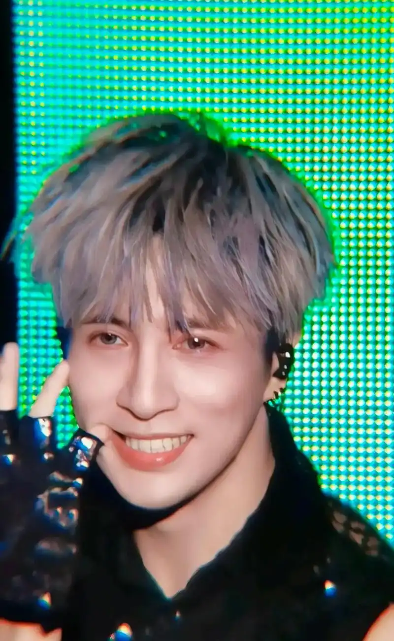 甜妹拯救世界#薛之谦 #谦友 #笑容杀 #奶萌 #治 - 抖音