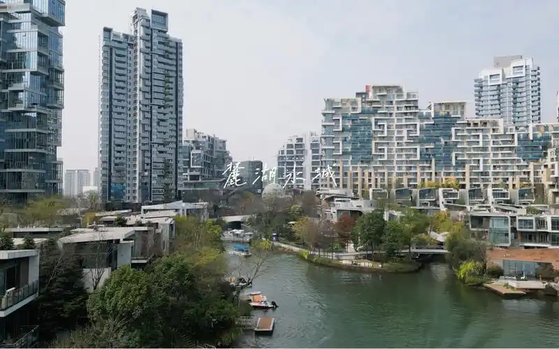 成都麓湖生态城