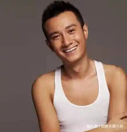 文章近照流出,宣传电影打扮朴素令人心酸,状态疲惫引争议_小哥_视频