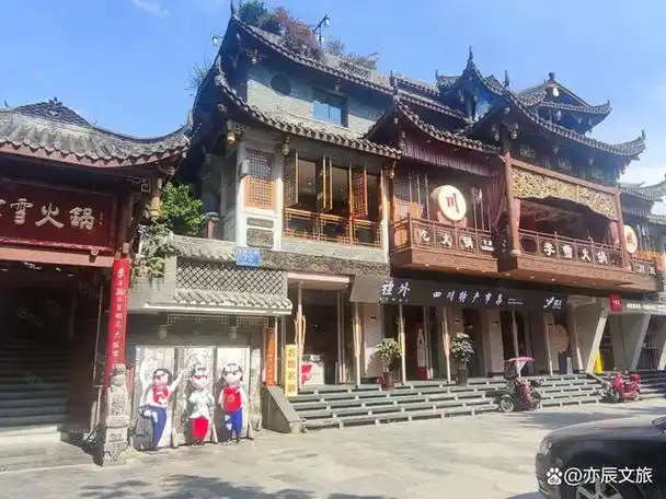 三月份旅游最佳地方成都10个值得去的景点