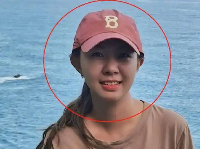 不少小伙伴都震惊了,比起当年的稚美,现在的卓依婷变得时尚了一些