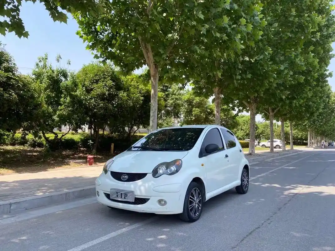 粉丝特价9999.准2015年,城市的小精灵——比亚迪f0, - 抖音