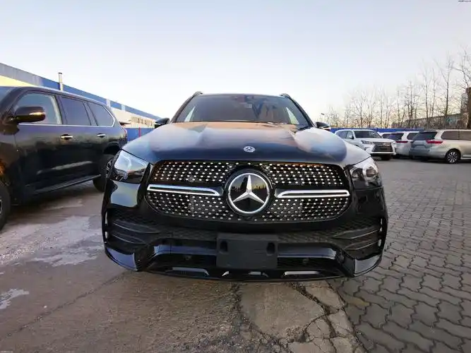 2021款奔驰gle450平行进口现车国六预售昆明特惠2万