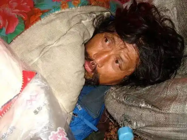 11年给中国流浪汉发155035个包子,这老外却因为"居心不良"屡次被"谈话