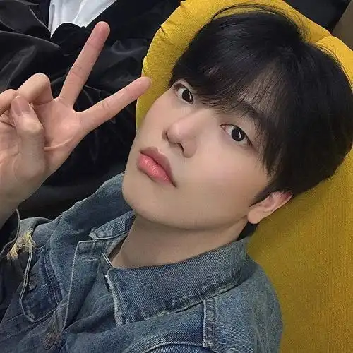 男生居然也有绿茶风