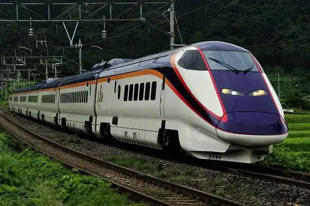 p> b>新干线 /b>(日文假名: b>しんかんせん /b>;日文罗马音: b>