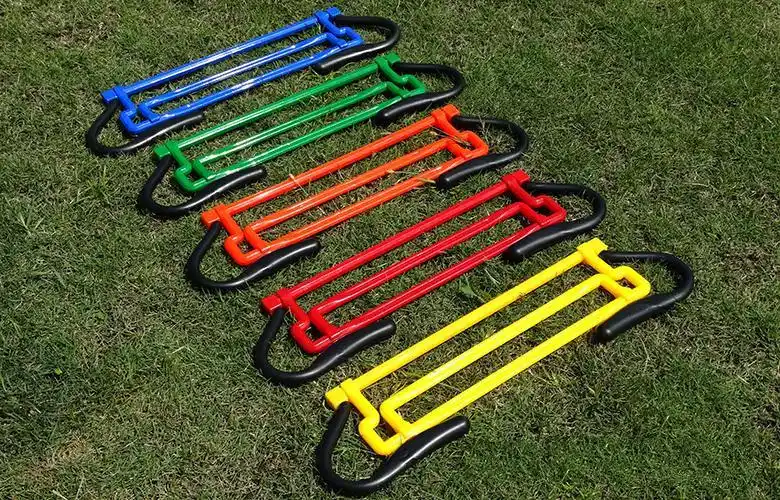 足球小跨栏架幼儿园儿童塑料训练跨栏障碍物跳栏架敏捷栏小栏架折叠