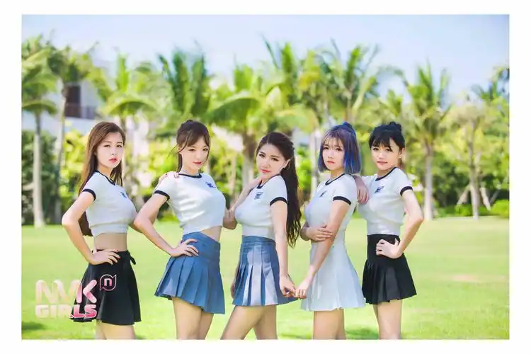 lol女子战队nmkgirls旅游照