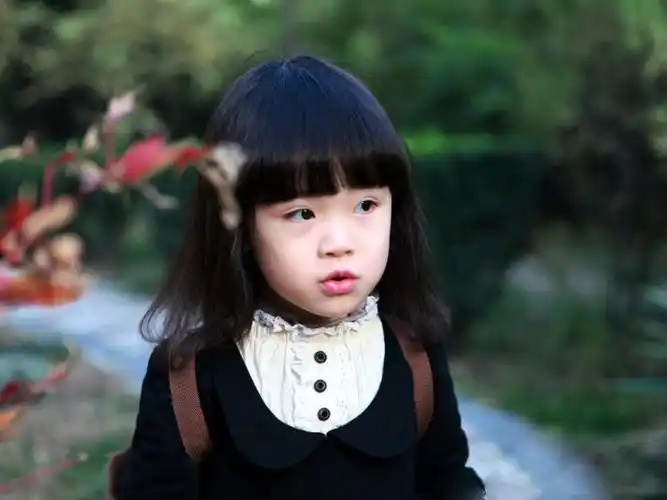 很迷人的崔若涵可爱图片_ 天使小乖乖崔若涵