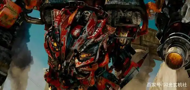 《变形金刚:卷土重来》往复重生的量产狂派霸天虎-挖地虎狂暴