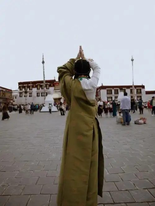 八廓街藏服写真