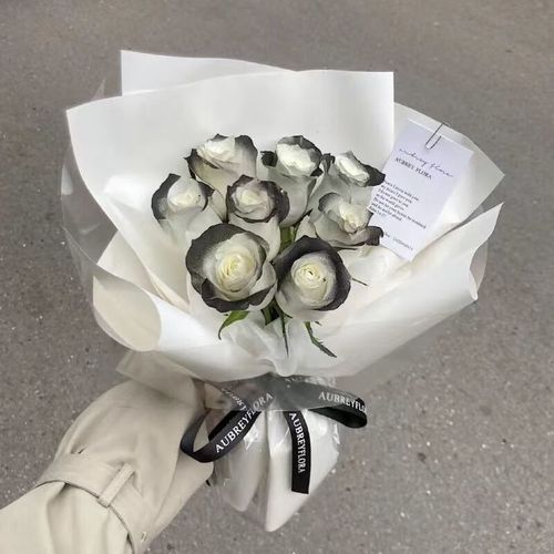 同学闺蜜玫瑰花成品花束生日礼物男生 黑骑士9朵 贺卡【成品发货】