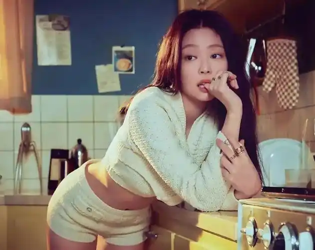 分享照片  #jennie