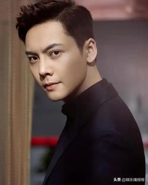 陈伟霆体重李现陈伟霆10多年来保持一样的体重