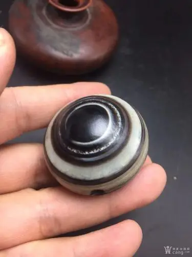 玛瑙天眼 一眼天珠