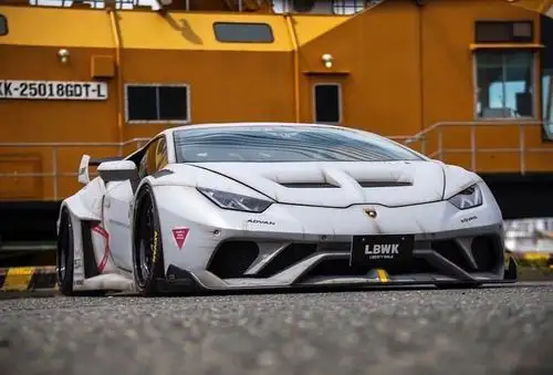 爆改兰博基尼,简直就是个"铠甲勇士"
