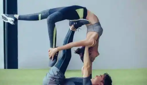 终究还是分手了,维持感情太艰难_蓝盈莹_曹骏_照片