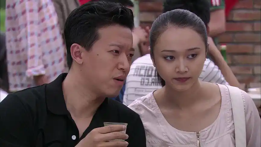 重案六组4:完美融入!便衣警察为了解救孩子成功混入婚礼