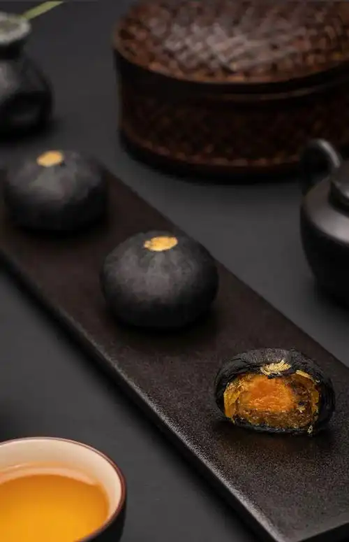 有成斋 黑金酥蛋黄酥黑凤梨酥传统糕点心 两盒共12枚【图片 价格 品牌