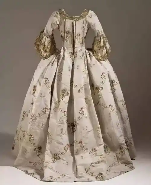 法国服饰史上的重要时期,你了解多少? - 头条在线