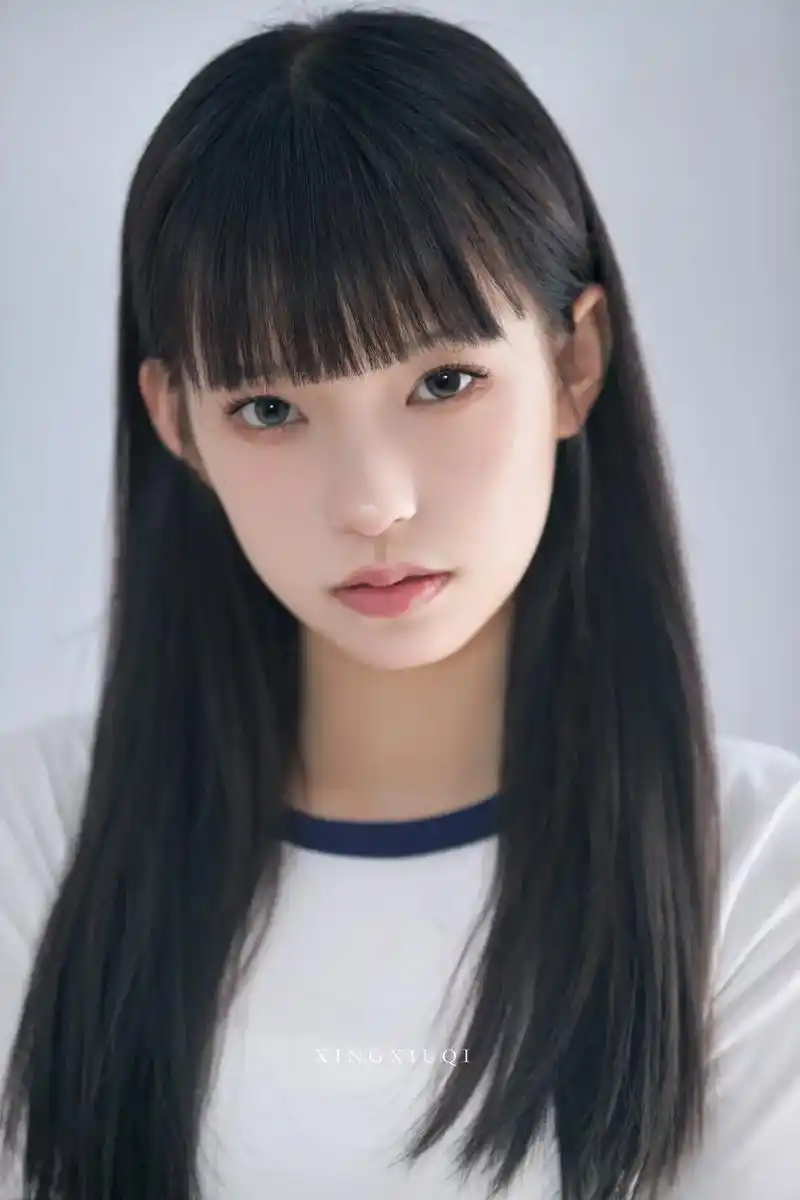 写真 #黑长直 评论区说都是因为p4才点赞的 - 抖音