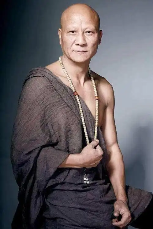 中国娱乐圈9位光头明星还有补充的吗