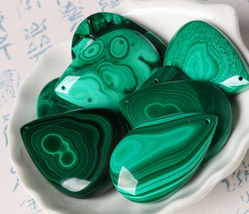 什么是孔雀石,孔雀石的寓意是什么?