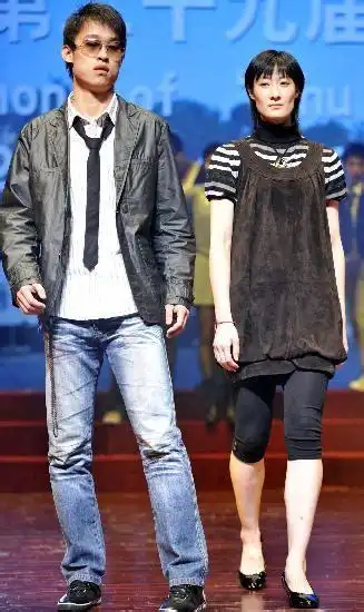 双人t台走秀pose大全