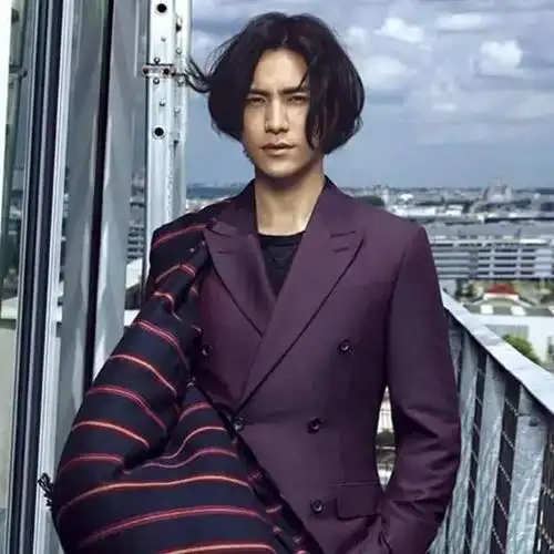 韩式中分怎么吹出凌乱感(谁说只有高颜值才能驾驭中分)(19)